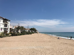 Foto di Platja de Cal Guinovart con molto pulita livello di pulizia