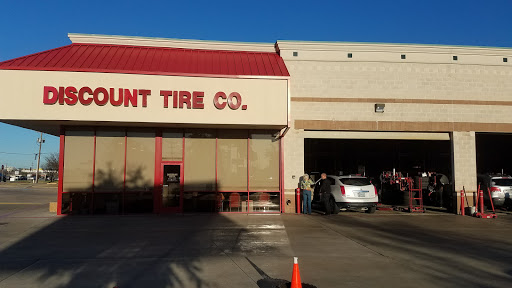 Tire Shop «Discount Tire Store - Rockwall, TX», reviews and photos, 693 I-30 Frontage Rd, Rockwall, TX 75087, USA