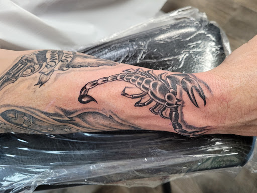 Tattoo Shop «Electro Magnetic Tattoo Studio», reviews and photos, 1005 Canal Dr, Chesapeake, VA 23323, USA