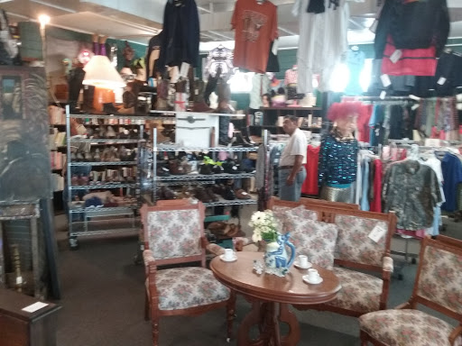 Thrift Store «Top Drawer Thrift», reviews and photos, 4902 Burnet Rd, Austin, TX 78756, USA