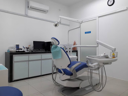 Ideal Dental Clinic (Alam Damai)