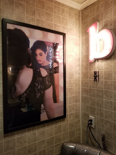 Waxing Hair Removal Service «Bombshell Brazilian Waxing And Beauty Lounge», reviews and photos, 10 S Crenshaw Ave, Richmond, VA 23221, USA