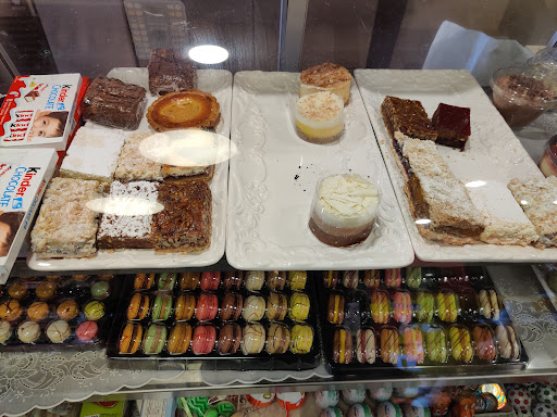 Frozen Yogurt Shop «Sweet Rendezvous», reviews and photos, 668 Blossom Hill Rd, San Jose, CA 95123, USA