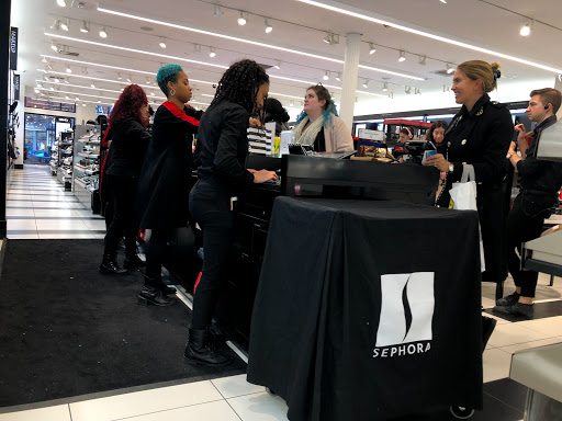 Cosmetics Store «SEPHORA», reviews and photos, 1714 Chestnut St, Philadelphia, PA 19103, USA