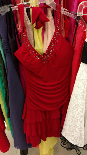 Thrift Store «American Thrift Store», reviews and photos, 5510 N Springboro Pike, Dayton, OH 45449, USA