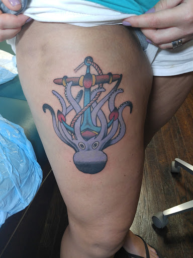 Tattoo Shop «Uptown Arts Studio», reviews and photos, 120 Brevard Court, Charlotte, NC 28202, USA