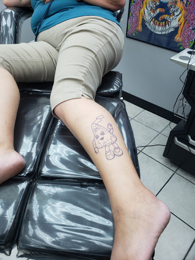 Tattoo Shop «Evolution Tattoo», reviews and photos, 198 Lincoln Hwy #4, Fairless Hills, PA 19030, USA