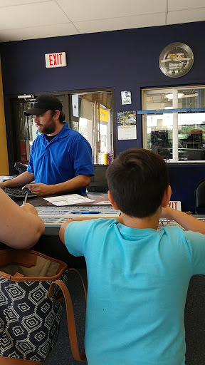 Tire Shop «JBC Tire Complete Auto Care», reviews and photos, 1019 E Republic Rd, Springfield, MO 65807, USA
