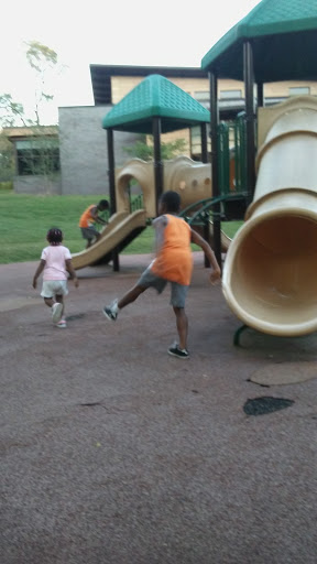 Recreation Center «Sevier Park Community Center», reviews and photos, 3021 Lealand Ln, Nashville, TN 37204, USA