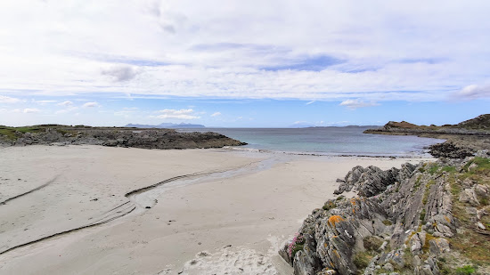 Smirisary Beach
