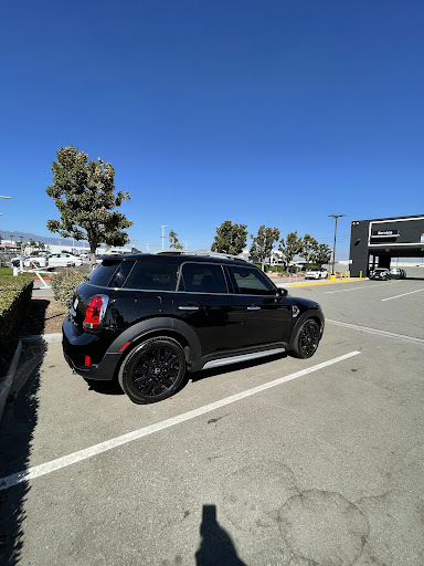 Car Dealer «MINI of Ontario», reviews and photos, 1251 Auto Center Dr, Ontario, CA 91761, USA