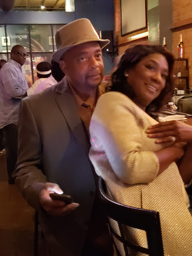 Seafood Restaurant «Detroit Seafood Market», reviews and photos, 1435 Randolph Street, Detroit, MI 48226, USA