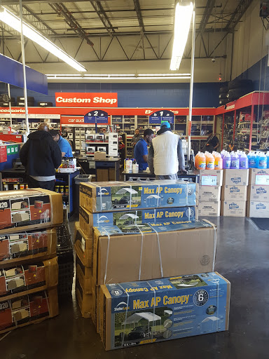 Auto Parts Store «Pep Boys Auto Parts & Service», reviews and photos, 320 Peninsula Blvd, Hempstead, NY 11550, USA