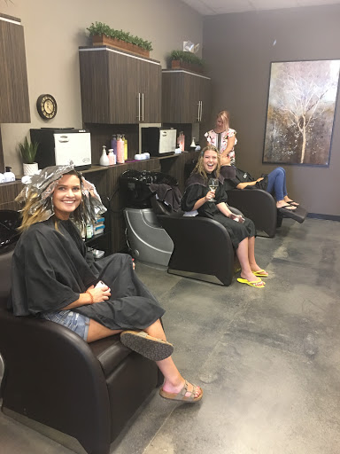 Beauty Salon «The Parlor Hair Salon», reviews and photos, 4325 E Grand River Ave, Howell, MI 48843, USA