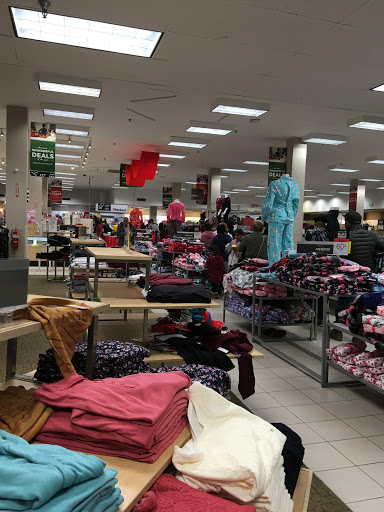 Department Store «Sears», reviews and photos, 3801 E Foothill Blvd, Pasadena, CA 91107, USA