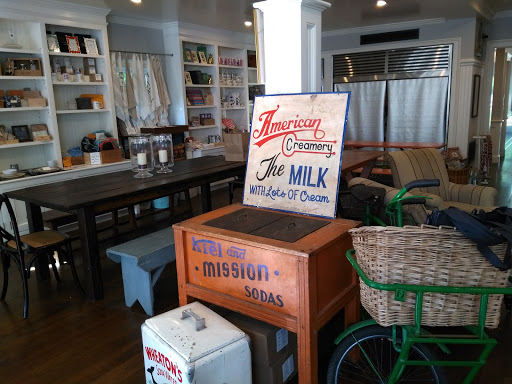 Market «Rosewater Market», reviews and photos, 20 S Summer St, Edgartown, MA 02539, USA