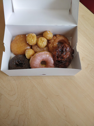 Bakery «Tip Top Donuts», reviews and photos, 745 Cobb Pkwy N, Marietta, GA 30062, USA