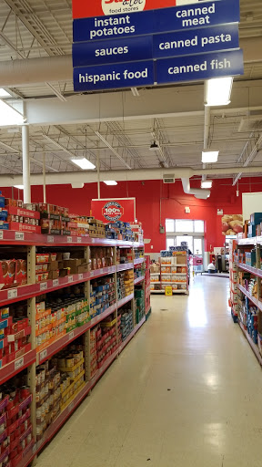 Grocery Store «Save-A-Lot», reviews and photos, 7240 S Stony Island Ave, Chicago, IL 60649, USA