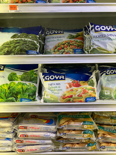 Supermarket «Pioneer Supermarkets», reviews and photos, 290 Beach 14th St, Far Rockaway, NY 11691, USA