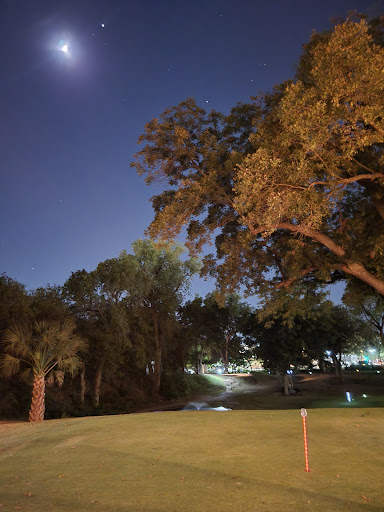 Golf Course «Butler Park Pitch & Putt», reviews and photos, 201 Lee Barton Dr, Austin, TX 78704, USA