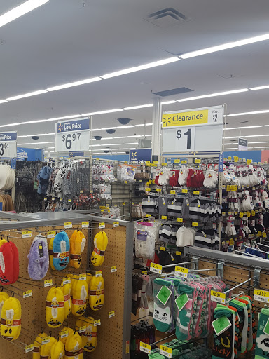 Department Store «Walmart Supercenter», reviews and photos, 60 W Bromley Ln, Brighton, CO 80601, USA