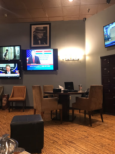 Tobacco Shop «Owl Ear», reviews and photos, 8920 E Indian Bend Rd, Scottsdale, AZ 85250, USA