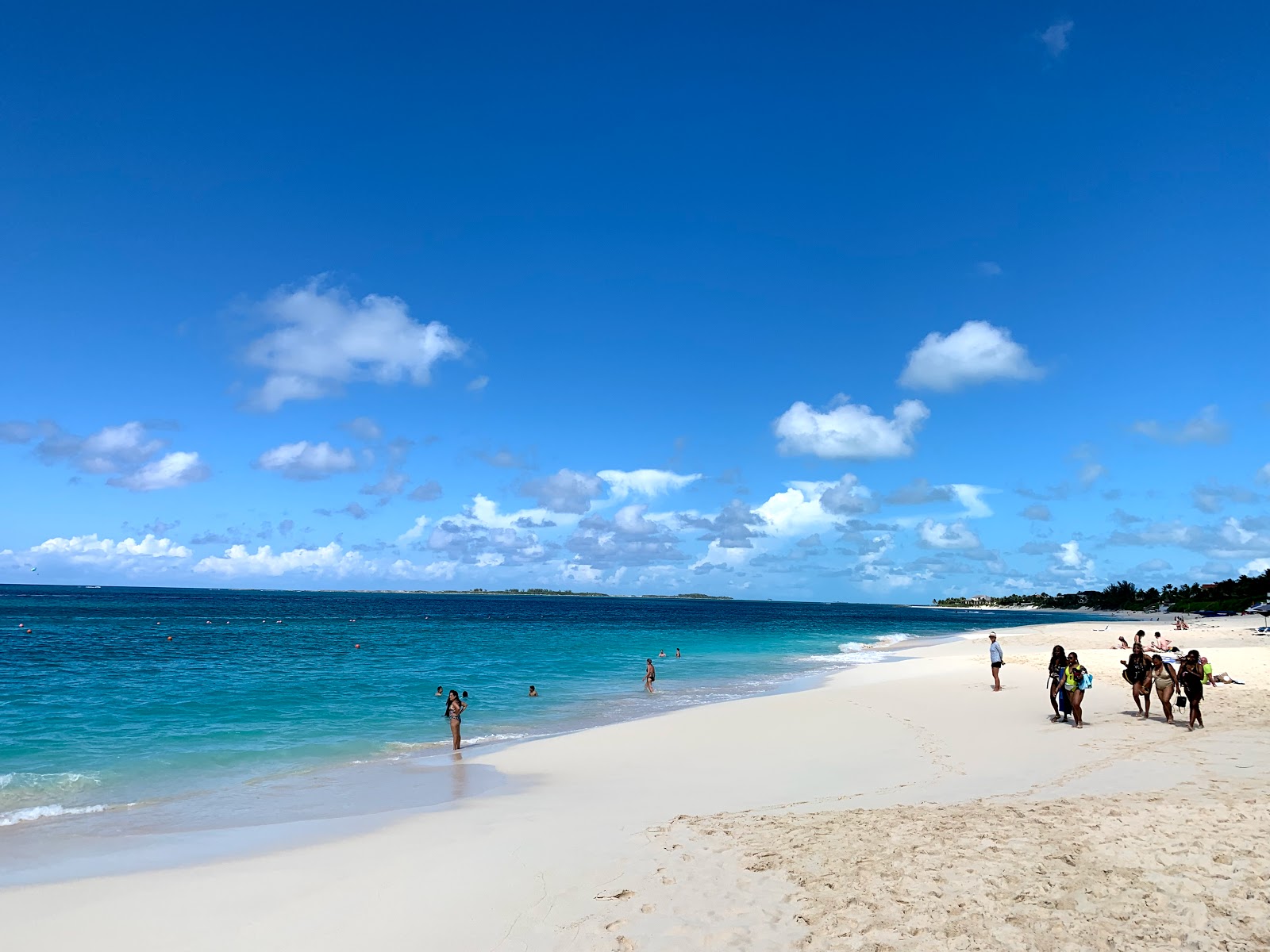 Foto af Paradise beach med høj niveau af renlighed