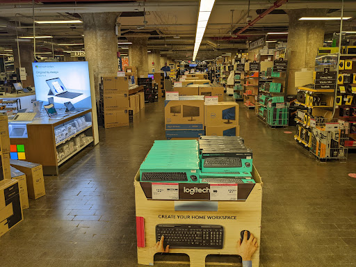 Computer Store «Micro Center», reviews and photos, 850 3rd Ave, Brooklyn, NY 11232, USA