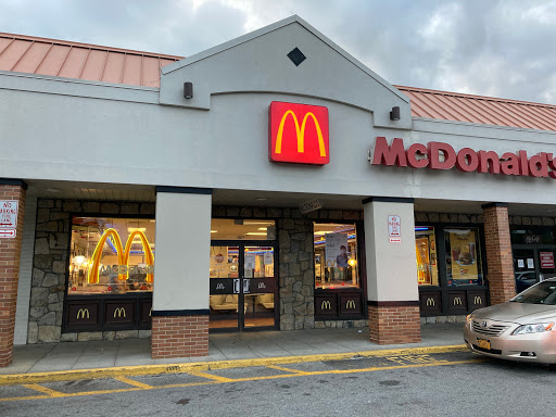 Shopping Mall «Dalewood Shopping Center II», reviews and photos, 353-371 N Central Ave, Hartsdale, NY 10530, USA