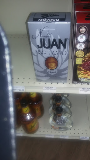 Liquor Store «Fossil Creek Liquor», reviews and photos, 4130 S Bowen Rd, Arlington, TX 76016, USA