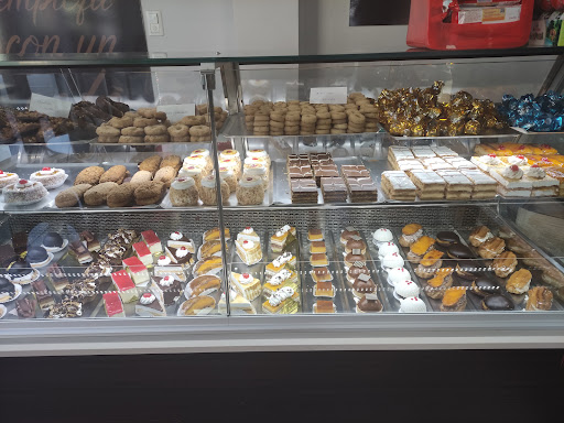 AZAHAR Pastelería-Panaderia-Degustación en Puerto Lumbreras, Murcia