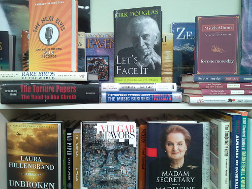 Used Book Store «Paperbacks Plus», reviews and photos, 108 E Davis St, Mesquite, TX 75149, USA