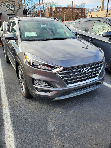 Hyundai Dealer «Alexandria Hyundai», reviews and photos, 1707 Mt Vernon Ave, Alexandria, VA 22301, USA