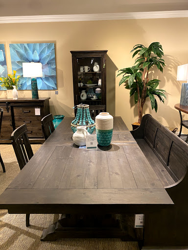 Furniture Store «Havertys Furniture», reviews and photos, 1906 W Brandon Blvd, Brandon, FL 33511, USA