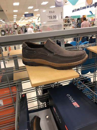 Department Store «HomeGoods», reviews and photos, 1356 Franklin Mills Cir, Philadelphia, PA 19154, USA