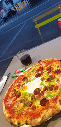 Plats et boissons du Pizzeria Yollo Pizza à Guise - n°10