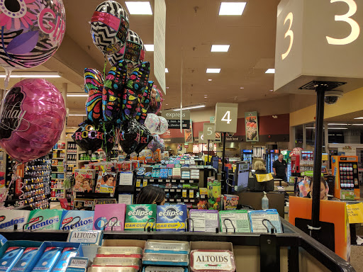 Grocery Store «Safeway», reviews and photos, 70 Cabrillo Hwy, Half Moon Bay, CA 94019, USA