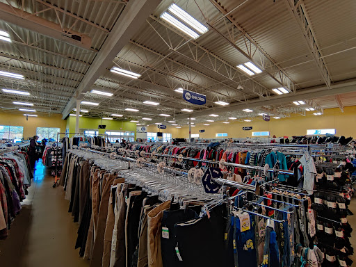 Thrift Store «Goodwill - New Richmond», reviews and photos, 1475 Hamilton Ave, New Richmond, WI 54017, USA