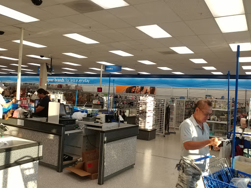 Clothing Store «Ross Dress for Less», reviews and photos, 7615 Evergreen Way, Everett, WA 98203, USA