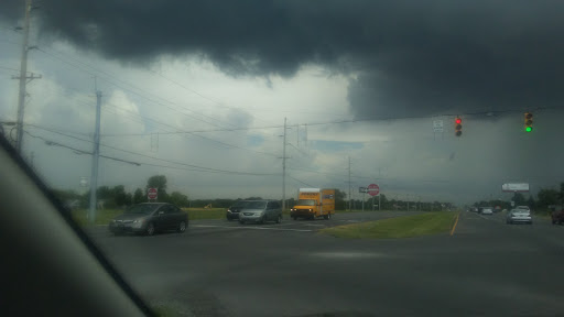 Used Car Dealer «Calderone Car & Truck», reviews and photos, 741 US-31, Whiteland, IN 46184, USA