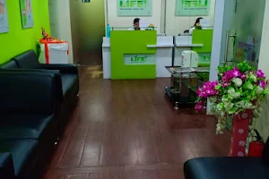 Life Slimming And Cosmetic Clinic image