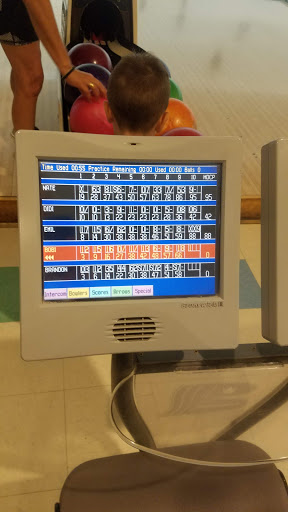 Bowling Alley «White Sands Bowling Center», reviews and photos, 653 Beal Pkwy NW, Fort Walton Beach, FL 32547, USA