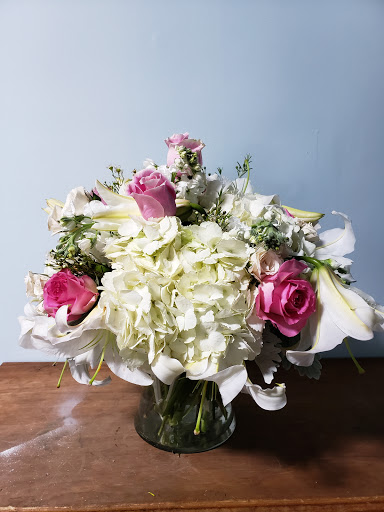 Florist «Port Jefferson Florist», reviews and photos, 408 Main St, Port Jefferson, NY 11777, USA
