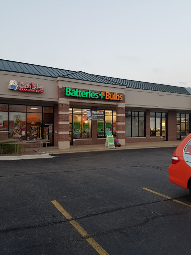 Car Battery Store «Batteries Plus Bulbs», reviews and photos, 780 E Dundee Rd, Palatine, IL 60074, USA