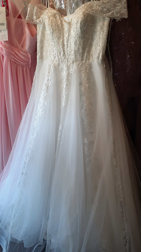 Bridal Shop «Expressions In Silk Bridal», reviews and photos, 7530 Miller Rd, Swartz Creek, MI 48473, USA