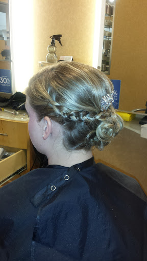 Hair Salon «Regis Salon», reviews and photos, 7700 E Kellogg Dr #12, Wichita, KS 67207, USA