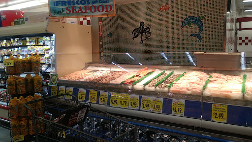 Supermarket «Vallarta Supermarkets», reviews and photos, 9136 Sepulveda Blvd, North Hills, CA 91343, USA