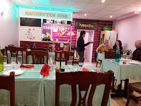 Atmosphère du Restaurant vietnamien Restaurant Asiatique Baguettes d'Or à Blain - n°4