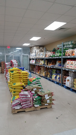 Grocery Store «INDU INDIAN GROCERY STORE (INDU CONVENIENT STORE)», reviews and photos, 4925 W Market St #1104, Greensboro, NC 27407, USA