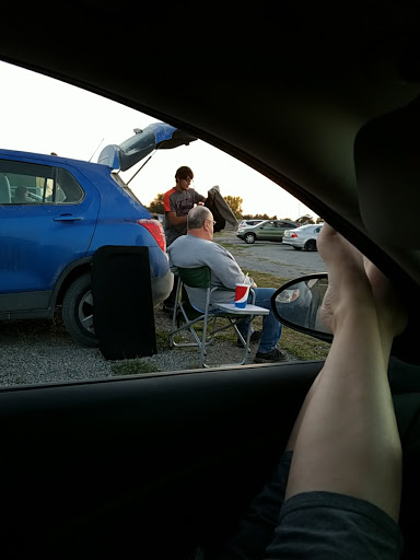 Drive-in Movie Theater «Blue Grass Drive-In Theater», reviews and photos, 774 W Mayne St, Blue Grass, IA 52726, USA